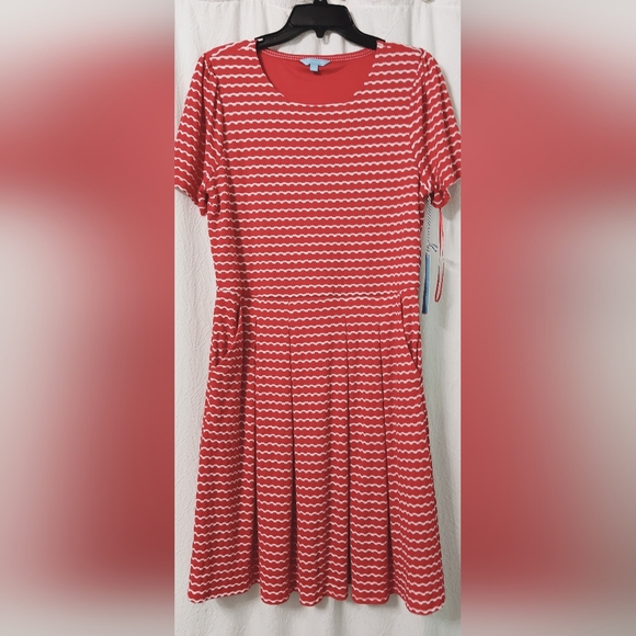 NWT Women's Draper James Short-Sleeve Knit Tee Dress With Pockets. Size L - Picture 2 of 11